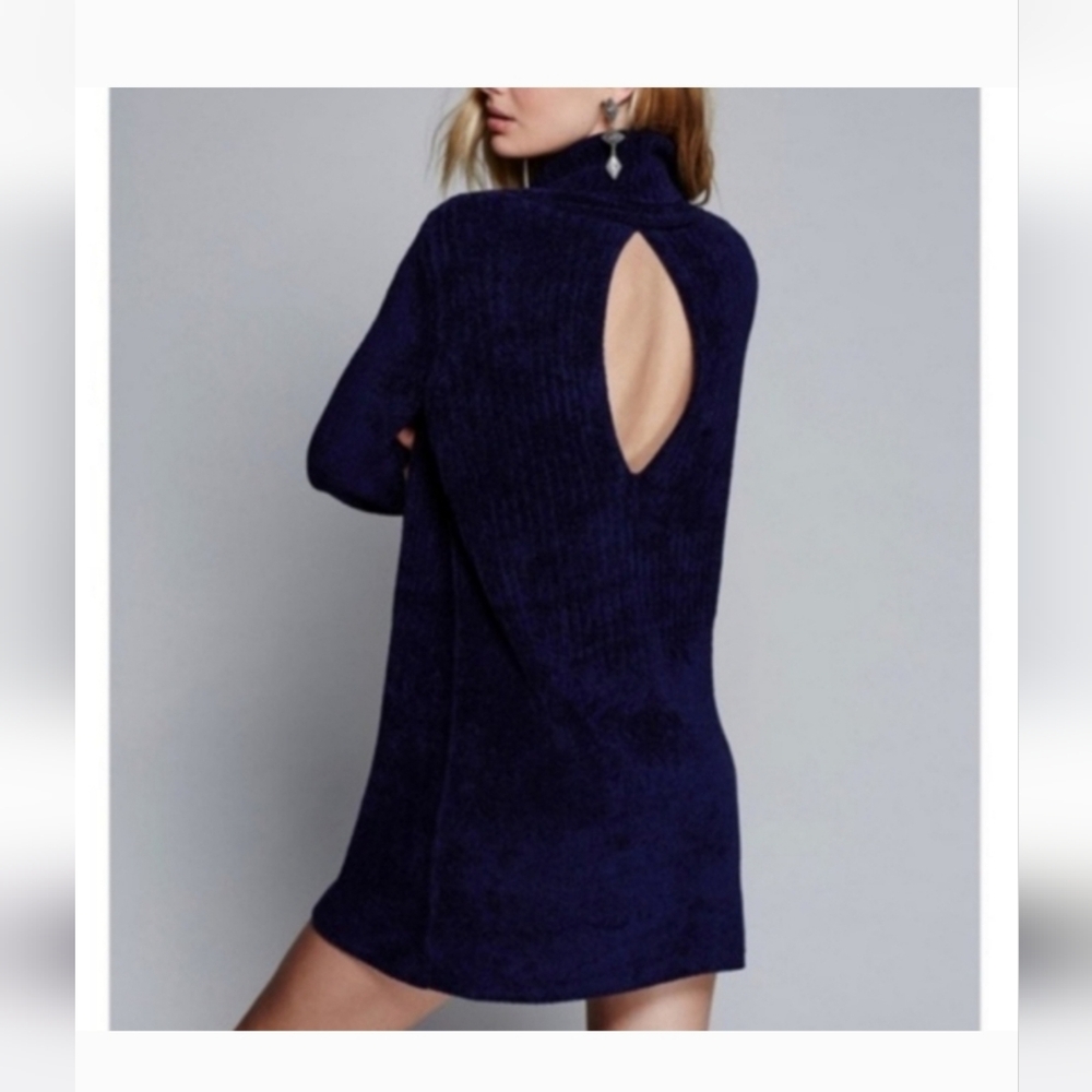 Free People New Moon Ribbed Chenille Keyhole Cutout Back Cowl Neck Mini Blue XS